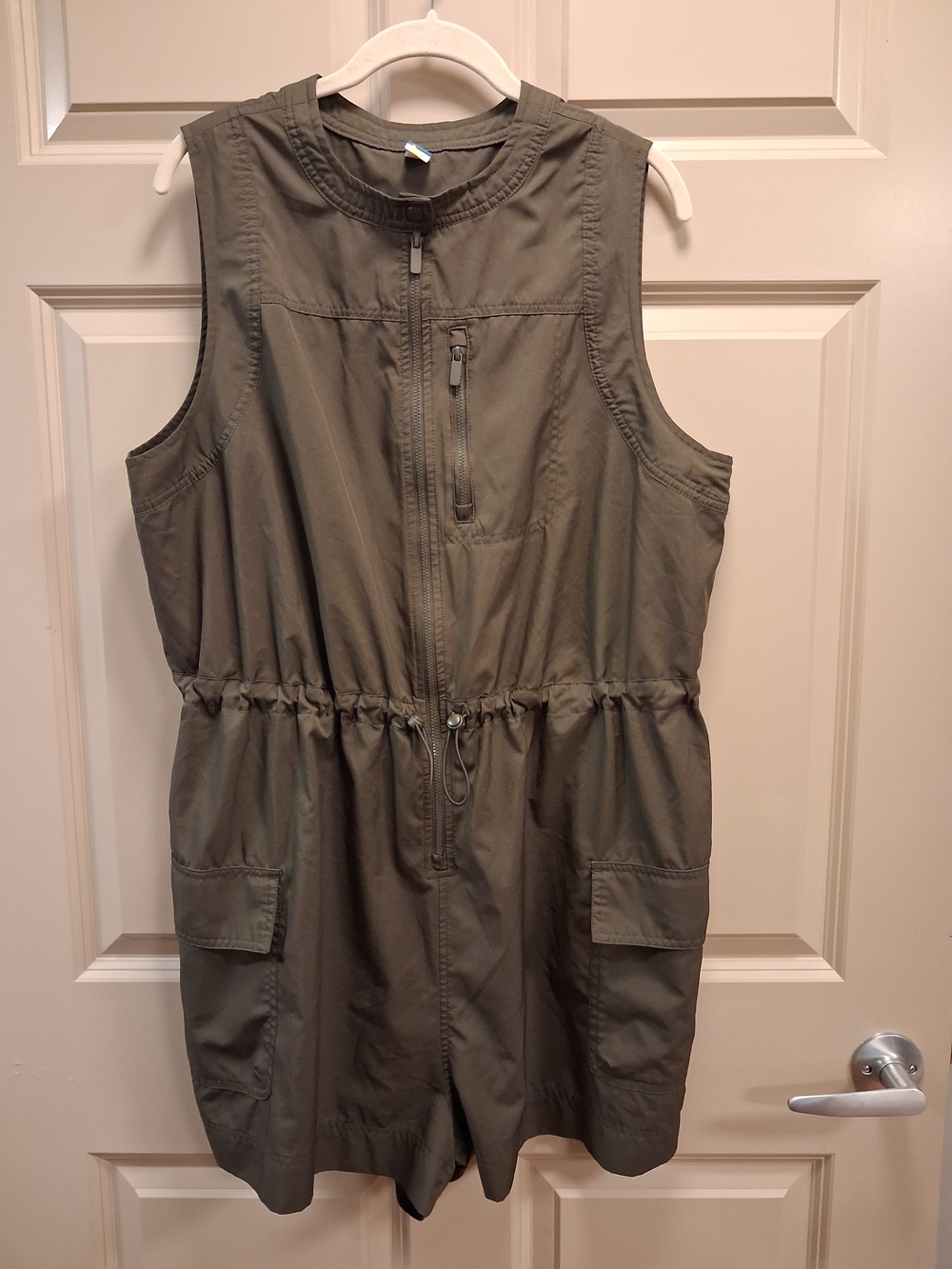 Old Navy StretchTech Dry Quick Olive Green Sleeveless Utility Romper Size XL